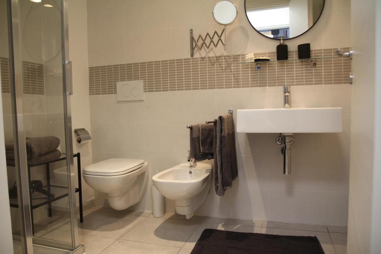 L'Arco Del Convento Apartment โกโม ภายนอก รูปภาพ
