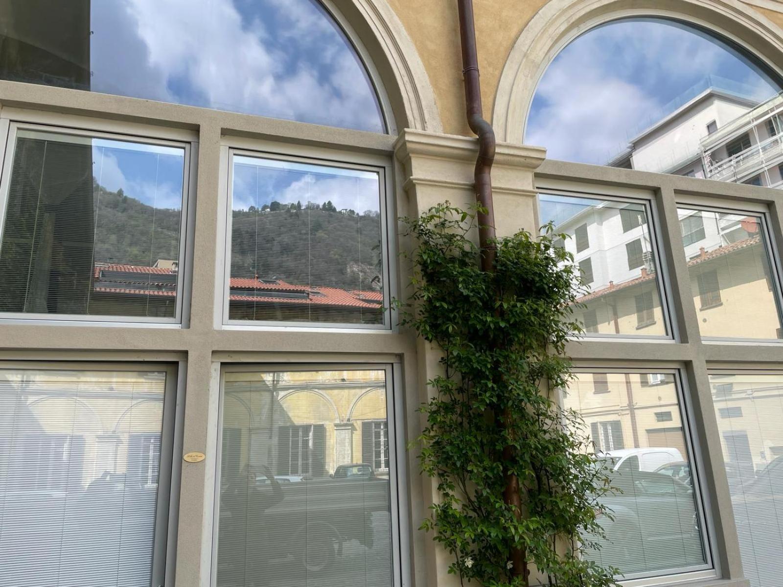 L'Arco Del Convento Apartment โกโม ภายนอก รูปภาพ